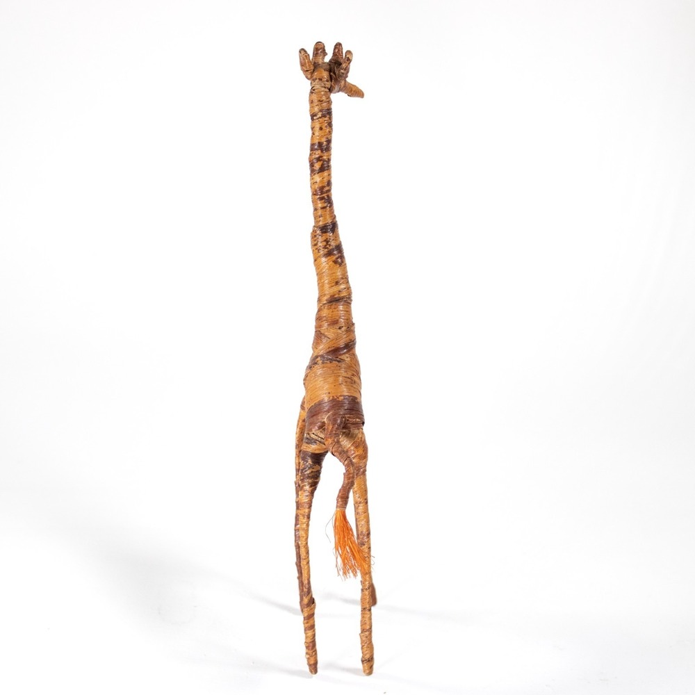 Handmade African Woven Raffia Giraffe Figurine – Folk Art Straw Animal Sculpture - Picture 6 of 13